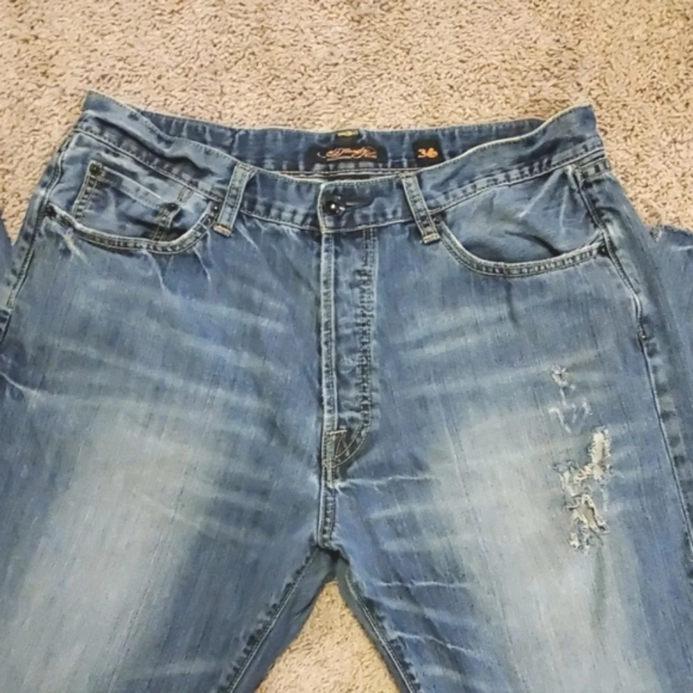 Ed Hardy BUTTON FLY Men's Jean's size 36 x 29.5